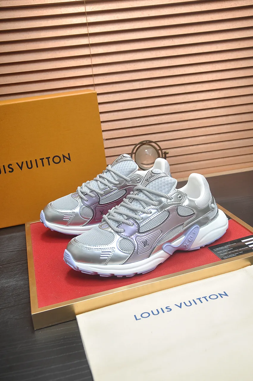 Men's men's shoes 💰640💶[LOUIS VUITTON] (couples 💑 style) new original order 🍀LV Louis Vuitton * - top version of LV classic trendy shoes! Made of imported original fabrics, mesh lining, and original wear-resistant rubber foam outsole! High quality products! Size (Female 35-39) (Male 39-44)